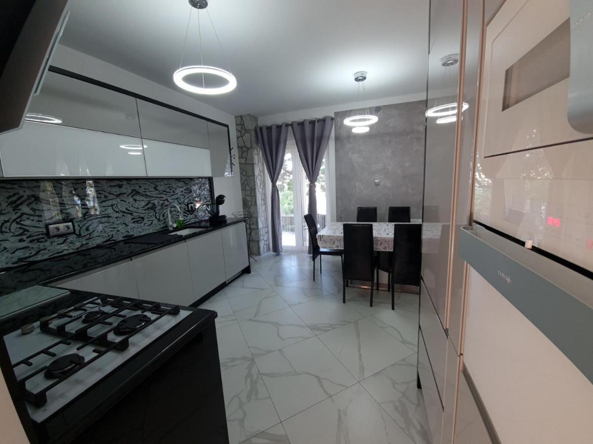 Tj Apartment Krk Town Exterior photo